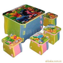 義烏市惠澤日用品商行餐桌產(chǎn)品精選 從實(shí)用到裝飾，一應(yīng)俱全